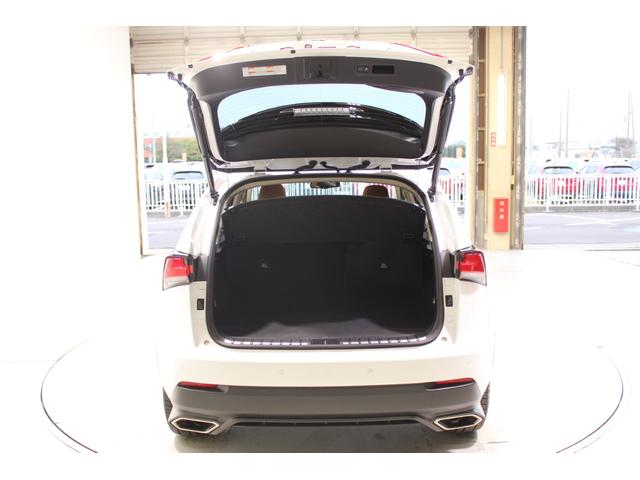 ＮＸ ＮＸ３００　Ｉパッケージ　禁煙車　純正１０．３インチナビ　全周囲カメラ　フルセグＴＶ　ステアリングヒーター　パーキングサポートブレーキ　ＯＰ１８インチアルミホイール　ＡＣ１００Ｖ　電動リアゲート　レーダークルーズ　ＥＴＣ２．０（33枚目）