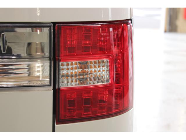 デリカＤ：５ ローデスト　Ｄ　パワーパッケージ　禁煙車　ＡＬＰＩＮＥ９インチナビ　バックカメラ　ＡＬＰＩＮＥ後席モニター　両側電動スライドドア　オートクルーズコントロール　ＥＴＣ　パドルシフト　ＨＩＤヘッドライトフォグランプ　Ｂｌｕｅｔｏｏｔｈ接続（20枚目）