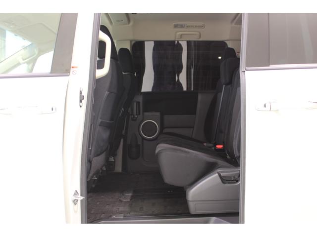 デリカＤ：５ ローデスト　Ｄ　パワーパッケージ　禁煙車　ＡＬＰＩＮＥ９インチナビ　バックカメラ　ＡＬＰＩＮＥ後席モニター　両側電動スライドドア　オートクルーズコントロール　ＥＴＣ　パドルシフト　ＨＩＤヘッドライトフォグランプ　Ｂｌｕｅｔｏｏｔｈ接続（45枚目）