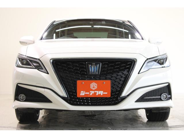 クラウンハイブリッド S Four エレガンススタイル 禁煙車 サンルーフ 純正8インチナビ フルセグTV バックカメラ レーダ-クル-ズコントロ-ルシステム 半革温熱シート ETC2.0 ステアリングヒータ- 衝突軽減ブレーキ LEDヘッドライト(9枚目)