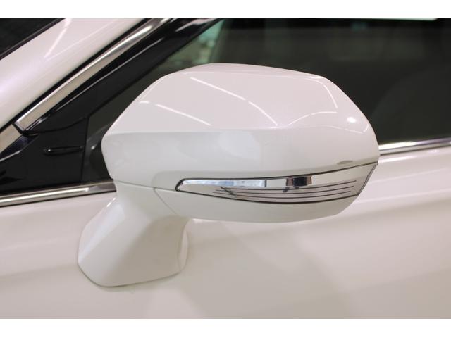 クラウンハイブリッド S Four エレガンススタイル 禁煙車 サンルーフ 純正8インチナビ フルセグTV バックカメラ レーダ-クル-ズコントロ-ルシステム 半革温熱シート ETC2.0 ステアリングヒータ- 衝突軽減ブレーキ LEDヘッドライト(22枚目)