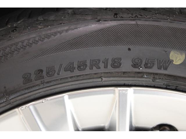 クラウンハイブリッド S Four エレガンススタイル 禁煙車 サンルーフ 純正8インチナビ フルセグTV バックカメラ レーダ-クル-ズコントロ-ルシステム 半革温熱シート ETC2.0 ステアリングヒータ- 衝突軽減ブレーキ LEDヘッドライト(29枚目)