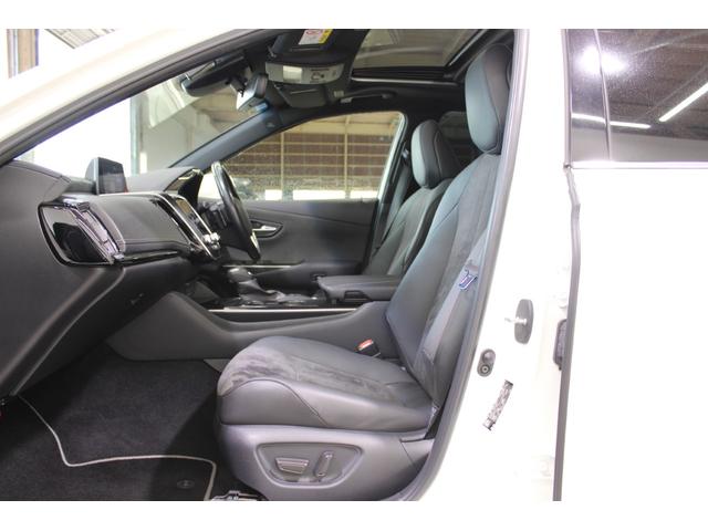 クラウンハイブリッド S Four エレガンススタイル 禁煙車 サンルーフ 純正8インチナビ フルセグTV バックカメラ レーダ-クル-ズコントロ-ルシステム 半革温熱シート ETC2.0 ステアリングヒータ- 衝突軽減ブレーキ LEDヘッドライト(43枚目)