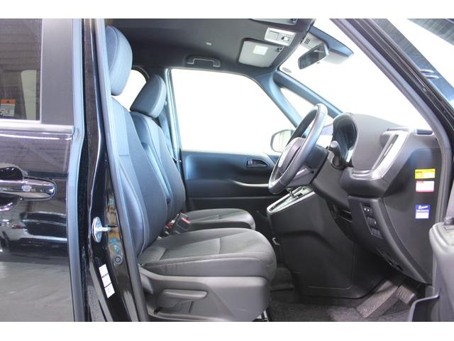 ヴォクシー Ｓ－Ｇ　禁煙車　純正１０インチディスプレイオーディオナビ　フルセグＴＶ　バックカメラ　トヨタセーフティセンス　両側電動スライドドア　ＬＥＤヘッドライト　ＥＴＣ２．０　Ｂｌｕｅｔｏｏｔｈ接続　ＣＤ＆ＤＶＤ（39枚目）