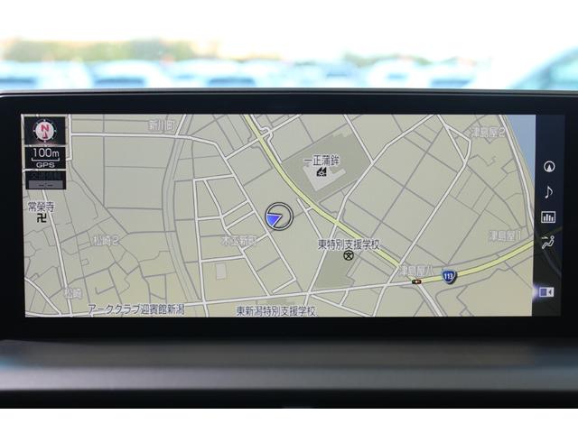 ＮＸ ＮＸ３００　禁煙車　サンルーフ　純正１０．３インチナビ　フルセグＴＶ　バックサイドカメラ　レーダークルーズコントロール　衝突軽減ブレーキ　ＬＥＤヘッドライト　ＥＴＣ２．０　電動リアゲート　パワーシート　純正ＡＷ（3枚目）