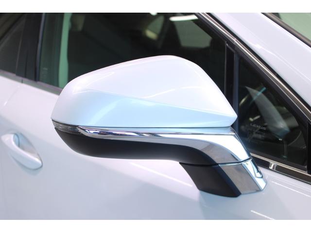 ＮＸ ＮＸ３００　禁煙車　サンルーフ　純正１０．３インチナビ　フルセグＴＶ　バックサイドカメラ　レーダークルーズコントロール　衝突軽減ブレーキ　ＬＥＤヘッドライト　ＥＴＣ２．０　電動リアゲート　パワーシート　純正ＡＷ（22枚目）