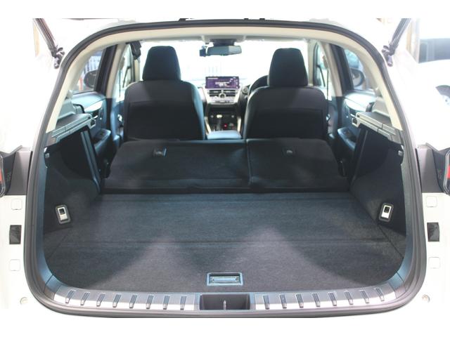 ＮＸ ＮＸ３００　禁煙車　サンルーフ　純正１０．３インチナビ　フルセグＴＶ　バックサイドカメラ　レーダークルーズコントロール　衝突軽減ブレーキ　ＬＥＤヘッドライト　ＥＴＣ２．０　電動リアゲート　パワーシート　純正ＡＷ（33枚目）