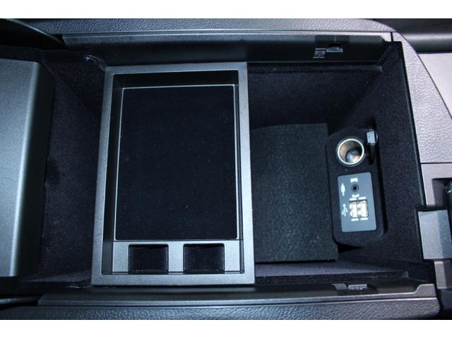 ＮＸ ＮＸ３００　禁煙車　サンルーフ　純正１０．３インチナビ　フルセグＴＶ　バックサイドカメラ　レーダークルーズコントロール　衝突軽減ブレーキ　ＬＥＤヘッドライト　ＥＴＣ２．０　電動リアゲート　パワーシート　純正ＡＷ（60枚目）