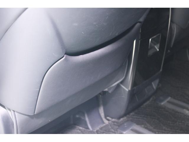 アルファード ２．５Ｓ　Ｃパッケージ　禁煙車　純正１０インチナビ　純正１２インチ後席モニター　バックカメラ　電動リアゲート　レーダークルーズコントロール　クリアランスソナー　フルセグＴＶ　メモリ付パワーシート　ステアリングヒーター　７人乗（51枚目）