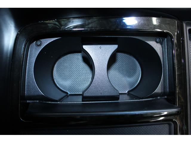 アルファード ２．５Ｓ　Ｃパッケージ　禁煙車　純正１０インチナビ　純正１２インチ後席モニター　バックカメラ　電動リアゲート　レーダークルーズコントロール　クリアランスソナー　フルセグＴＶ　メモリ付パワーシート　ステアリングヒーター　７人乗（62枚目）