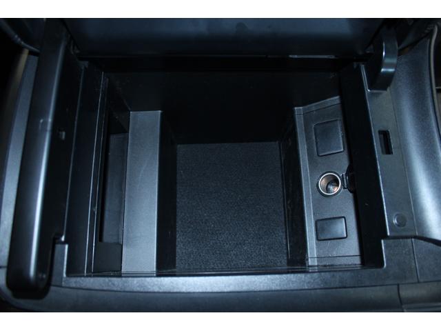 アルファード ２．５Ｓ　Ｃパッケージ　禁煙車　純正１０インチナビ　純正１２インチ後席モニター　バックカメラ　電動リアゲート　レーダークルーズコントロール　クリアランスソナー　フルセグＴＶ　メモリ付パワーシート　ステアリングヒーター　７人乗（63枚目）