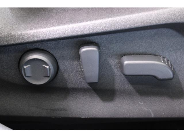 レヴォーグ ＳＴＩスポーツ　ＥＸ　禁煙車　純正１１．６インチナビ　フロントサイドバックカメラ　フルセグＴＶ　アイサイトＸテクノロジー　電動リアゲート　ＬＥＤヘッドライト　ＥＴＣ　メモリ付パワーシート　全席シートヒーター　赤黒革シート（54枚目）