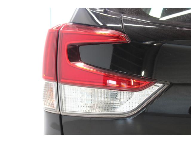 フォレスター Ｘ－ブレイク　禁煙車　純正８インチナビ　フルセグＴＶ　フロントサイドバックカメラ　アイサイト　ハーフレザーシート　シートヒーター　ＬＥＤヘッドライト　パワーバックドア　デジタルインナーミラー　メモリ付パワーシート（20枚目）