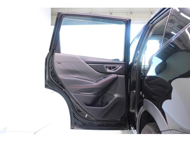 フォレスター Ｘ－ブレイク　禁煙車　純正８インチナビ　フルセグＴＶ　フロントサイドバックカメラ　アイサイト　ハーフレザーシート　シートヒーター　ＬＥＤヘッドライト　パワーバックドア　デジタルインナーミラー　メモリ付パワーシート（35枚目）