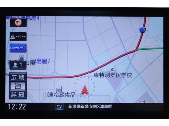 レヴォーグ ２．０ＳＴＩスポーツアイサイト　禁煙車　純正８インチナビ　サイドバックカメラ　フルセグＴＶ　シートヒーター　赤革シート　メモリー付きパワーシート　アイサイトセーフティプラス　デジタルインナーミラー　ＬＥＤヘッドライト　ＥＴＣ　ＢＳＭ（3枚目）