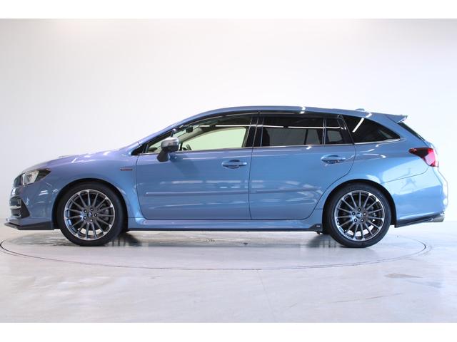 レヴォーグ ２．０ＳＴＩスポーツアイサイト　禁煙車　純正８インチナビ　サイドバックカメラ　フルセグＴＶ　シートヒーター　赤革シート　メモリー付きパワーシート　アイサイトセーフティプラス　デジタルインナーミラー　ＬＥＤヘッドライト　ＥＴＣ　ＢＳＭ（10枚目）