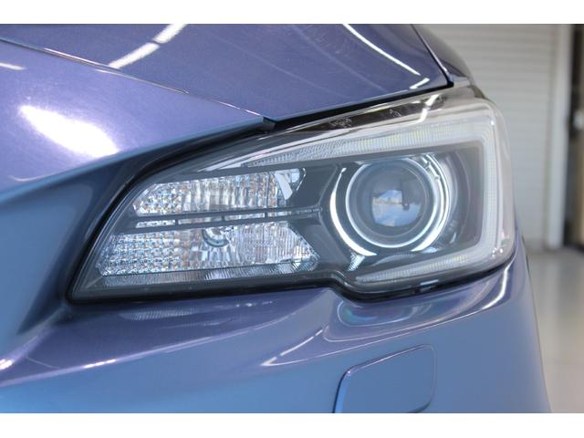 レヴォーグ ２．０ＳＴＩスポーツアイサイト　禁煙車　純正８インチナビ　サイドバックカメラ　フルセグＴＶ　シートヒーター　赤革シート　メモリー付きパワーシート　アイサイトセーフティプラス　デジタルインナーミラー　ＬＥＤヘッドライト　ＥＴＣ　ＢＳＭ（16枚目）