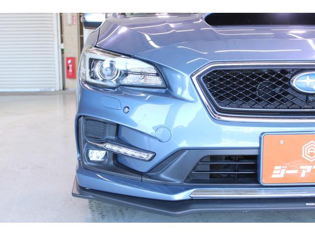 レヴォーグ ２．０ＳＴＩスポーツアイサイト　禁煙車　純正８インチナビ　サイドバックカメラ　フルセグＴＶ　シートヒーター　赤革シート　メモリー付きパワーシート　アイサイトセーフティプラス　デジタルインナーミラー　ＬＥＤヘッドライト　ＥＴＣ　ＢＳＭ（17枚目）