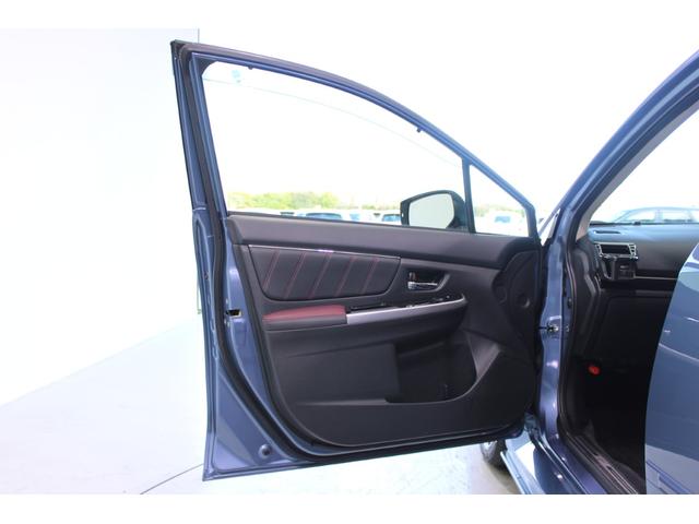 レヴォーグ ２．０ＳＴＩスポーツアイサイト　禁煙車　純正８インチナビ　サイドバックカメラ　フルセグＴＶ　シートヒーター　赤革シート　メモリー付きパワーシート　アイサイトセーフティプラス　デジタルインナーミラー　ＬＥＤヘッドライト　ＥＴＣ　ＢＳＭ（36枚目）