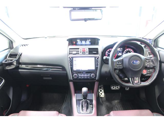 レヴォーグ ２．０ＳＴＩスポーツアイサイト　禁煙車　純正８インチナビ　サイドバックカメラ　フルセグＴＶ　シートヒーター　赤革シート　メモリー付きパワーシート　アイサイトセーフティプラス　デジタルインナーミラー　ＬＥＤヘッドライト　ＥＴＣ　ＢＳＭ（45枚目）