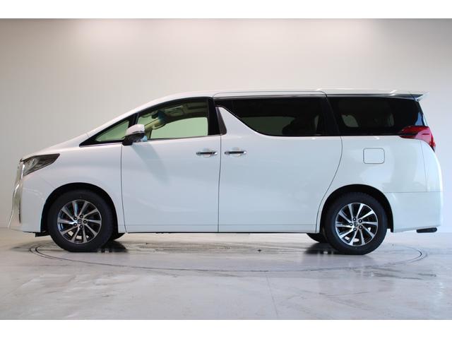 アルファード ３．５ＧＦ　禁煙車　サンルーフ　１０．５インチ純正ナビ　フルセグＴＶ　全周囲カメラ　ＪＢＬサウンド　純正１２インチ後席モニター　シートヒーター　ベージュ革シート　両側電動スライドドア　電動リアゲート　純正１７ＡＷ（10枚目）