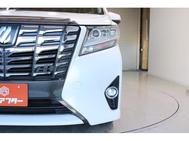 アルファード ３．５ＧＦ　禁煙車　サンルーフ　１０．５インチ純正ナビ　フルセグＴＶ　全周囲カメラ　ＪＢＬサウンド　純正１２インチ後席モニター　シートヒーター　ベージュ革シート　両側電動スライドドア　電動リアゲート　純正１７ＡＷ（15枚目）