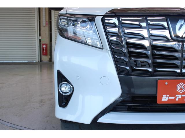 アルファード ３．５ＧＦ　禁煙車　サンルーフ　１０．５インチ純正ナビ　フルセグＴＶ　全周囲カメラ　ＪＢＬサウンド　純正１２インチ後席モニター　シートヒーター　ベージュ革シート　両側電動スライドドア　電動リアゲート　純正１７ＡＷ（17枚目）
