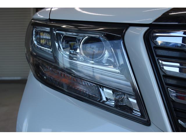 アルファード ３．５ＧＦ　禁煙車　サンルーフ　１０．５インチ純正ナビ　フルセグＴＶ　全周囲カメラ　ＪＢＬサウンド　純正１２インチ後席モニター　シートヒーター　ベージュ革シート　両側電動スライドドア　電動リアゲート　純正１７ＡＷ（18枚目）