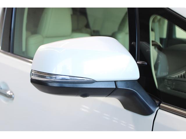 アルファード ３．５ＧＦ　禁煙車　サンルーフ　１０．５インチ純正ナビ　フルセグＴＶ　全周囲カメラ　ＪＢＬサウンド　純正１２インチ後席モニター　シートヒーター　ベージュ革シート　両側電動スライドドア　電動リアゲート　純正１７ＡＷ（22枚目）