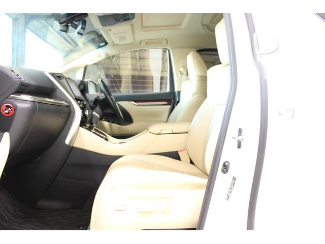 アルファード ３．５ＧＦ　禁煙車　サンルーフ　１０．５インチ純正ナビ　フルセグＴＶ　全周囲カメラ　ＪＢＬサウンド　純正１２インチ後席モニター　シートヒーター　ベージュ革シート　両側電動スライドドア　電動リアゲート　純正１７ＡＷ（46枚目）