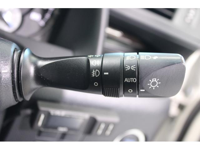 アルファード ３．５ＧＦ　禁煙車　サンルーフ　１０．５インチ純正ナビ　フルセグＴＶ　全周囲カメラ　ＪＢＬサウンド　純正１２インチ後席モニター　シートヒーター　ベージュ革シート　両側電動スライドドア　電動リアゲート　純正１７ＡＷ（53枚目）