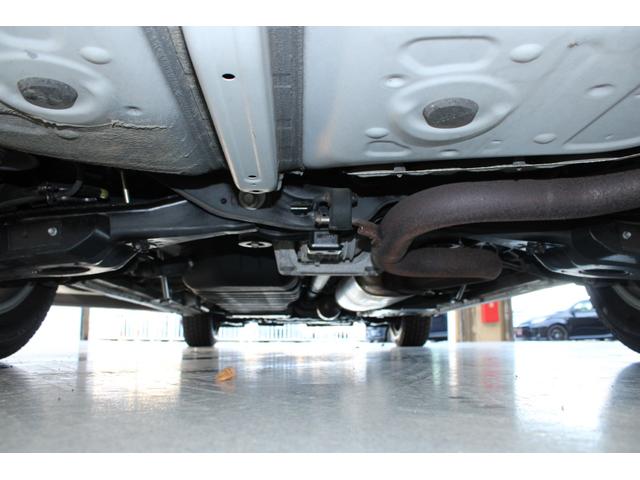 アルファード ３．５ＧＦ　禁煙車　サンルーフ　１０．５インチ純正ナビ　フルセグＴＶ　全周囲カメラ　ＪＢＬサウンド　純正１２インチ後席モニター　シートヒーター　ベージュ革シート　両側電動スライドドア　電動リアゲート　純正１７ＡＷ（67枚目）