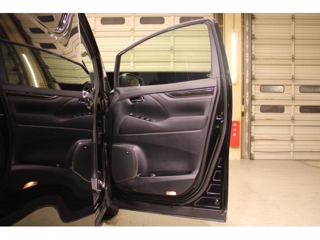 ヴェルファイア 3.5ZA Gエディション 禁煙車 JBLプレミアムサウンド 純正9インチナビ 純正12インチ後席モニター フルセグTV パノラミックビューモニター レーダークルーズコントロール 衝突軽減ブレーキ 電動リアゲート LEDライト(30枚目)