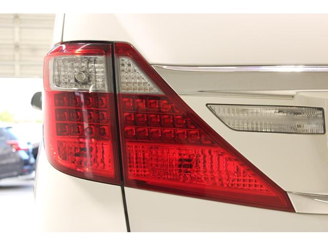 アルファード 240S 禁煙車 アルパイン8インチナビ 後席モニター バックカメラ 両側電動スライドドア オートクルーズコントロール Bluetooth接続 革巻きステアリング クリアランスソナー オートライト ETC(21枚目)
