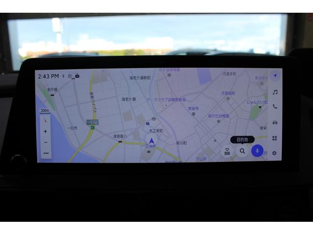 プリウス Z 禁煙車 サンルーフ 純正12.3型ディスプレイオーディオプラス フルセグTV 全周囲カメラ 寒冷地仕様 温冷黒革シート ステアリングヒーター 100V電源 ブラインドスポットモニター 電動リアゲート(3枚目)