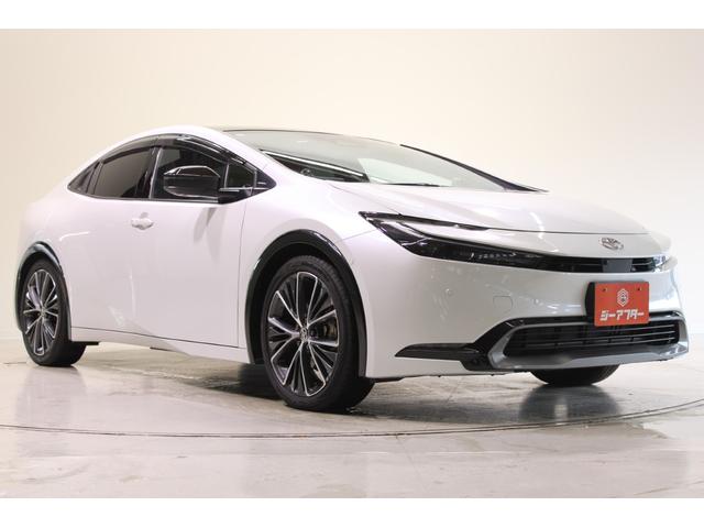 プリウス Z 禁煙車 サンルーフ 純正12.3型ディスプレイオーディオプラス フルセグTV 全周囲カメラ 寒冷地仕様 温冷黒革シート ステアリングヒーター 100V電源 ブラインドスポットモニター 電動リアゲート(8枚目)