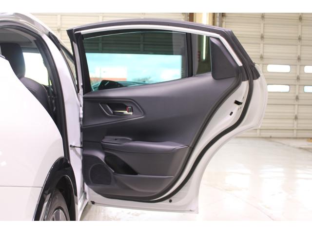 プリウス Z 禁煙車 サンルーフ 純正12.3型ディスプレイオーディオプラス フルセグTV 全周囲カメラ 寒冷地仕様 温冷黒革シート ステアリングヒーター 100V電源 ブラインドスポットモニター 電動リアゲート(32枚目)