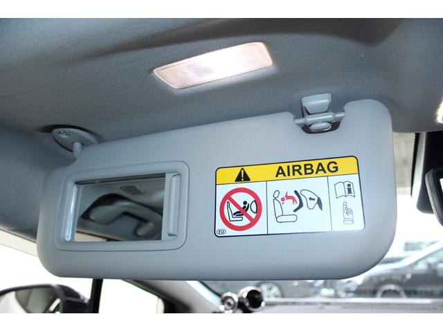 プリウス Z 禁煙車 サンルーフ 純正12.3型ディスプレイオーディオプラス フルセグTV 全周囲カメラ 寒冷地仕様 温冷黒革シート ステアリングヒーター 100V電源 ブラインドスポットモニター 電動リアゲート(62枚目)