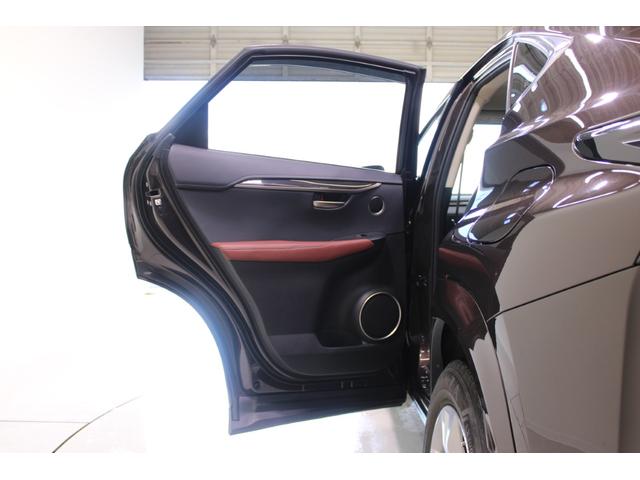 LEXUS NX NX300H VERSION L