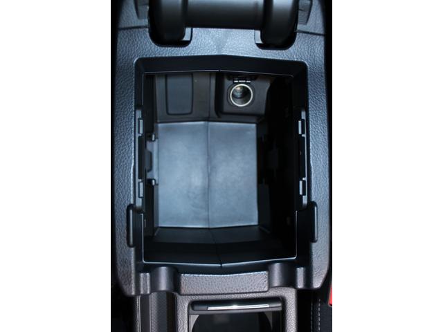 レヴォーグ 1.6GTアイサイト Vスポーツ 禁煙車 Stradaナビ バック、サイドカメラ アイサイト ブラインドスポットモニター 純正18インチアルミホイール 前席シートヒーター ETC レーンアシスト LEDヘッドライト オートライト(60枚目)