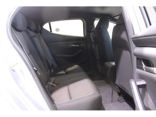 MAZDA3ファストバック 15C 禁煙車 純正8.8インチナビ バックカメラ レーダークルーズコントロール LEDヘッドライト HDMI接続 ブラインドスポットモニター ヘッドアップディスプレイ Bluetooth接続 ETC(40枚目)