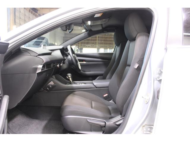 MAZDA3ファストバック 15C 禁煙車 純正8.8インチナビ バックカメラ レーダークルーズコントロール LEDヘッドライト HDMI接続 ブラインドスポットモニター ヘッドアップディスプレイ Bluetooth接続 ETC(44枚目)