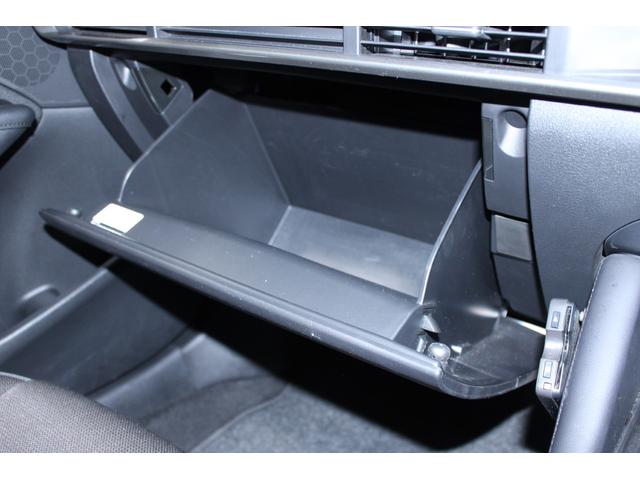 MAZDA3ファストバック 15C 禁煙車 純正8.8インチナビ バックカメラ レーダークルーズコントロール LEDヘッドライト HDMI接続 ブラインドスポットモニター ヘッドアップディスプレイ Bluetooth接続 ETC(61枚目)