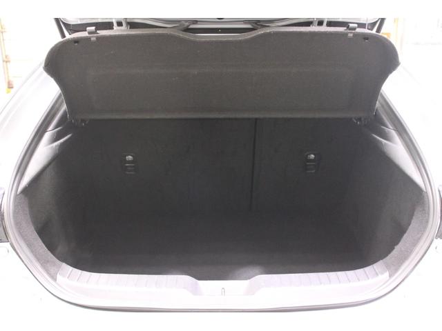 MAZDA3ファストバック 禁煙車 純正8.8インチナビ バックカメラ ブラインドスポットモニター ヘッドアップディスプレイ レーダークルーズ HDMI接続 LEDヘッドライト オートハイビーム Bluetooth接続 ETC(33枚目)