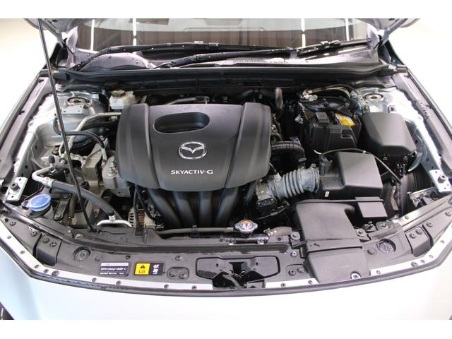 MAZDA3ファストバック 禁煙車 純正8.8インチナビ バックカメラ ブラインドスポットモニター ヘッドアップディスプレイ レーダークルーズ HDMI接続 LEDヘッドライト オートハイビーム Bluetooth接続 ETC(70枚目)