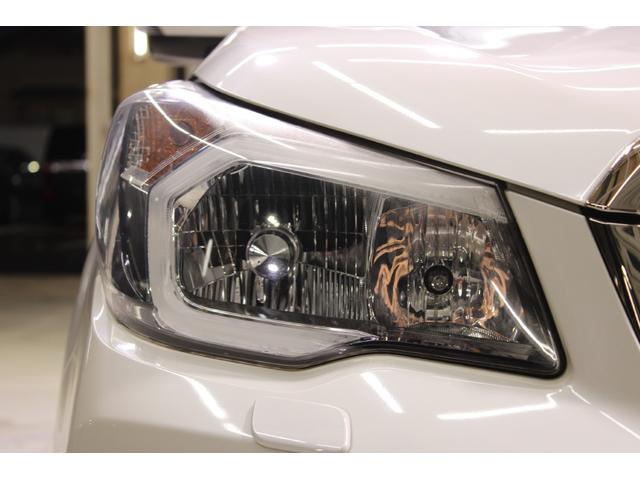 フォレスター ２．０ＸＴ　アイサイト　禁煙車　カロッツェリアナビ　バックカメラ　パドルシフト　シートヒーター　ＨＩＤヘッド　ビルトインＥＴＣ　フォグライト　パワーシート　純正１８アルミホイール　スマートキー　レーダークルーズ　４ＷＤ（19枚目）