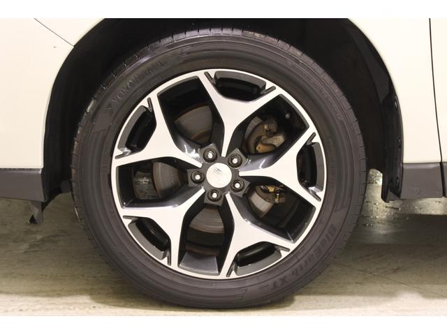 フォレスター ２．０ＸＴ　アイサイト　禁煙車　カロッツェリアナビ　バックカメラ　パドルシフト　シートヒーター　ＨＩＤヘッド　ビルトインＥＴＣ　フォグライト　パワーシート　純正１８アルミホイール　スマートキー　レーダークルーズ　４ＷＤ（27枚目）