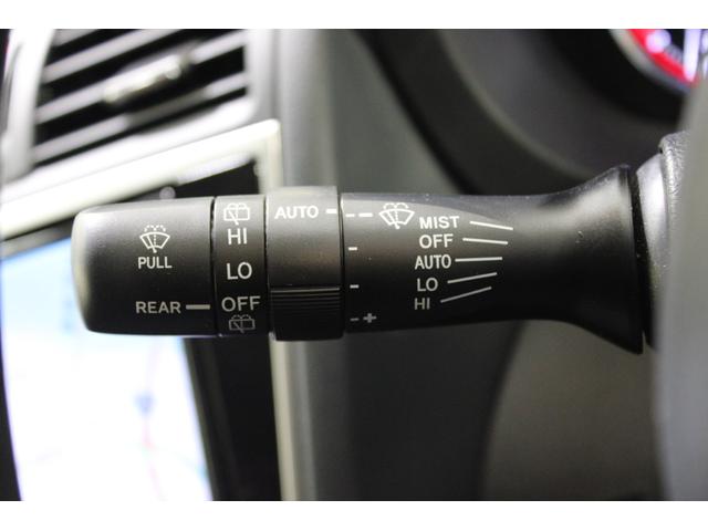 レヴォーグ ２．０ＳＴＩスポーツアイサイト　禁煙車　後期型　ＳＴＩフルエアロ　ＤＩＡＴＯＮＥＳＯＵＮＤ８インチナビ　フルセグＴＶ　バックカメラ　デジタルインナーミラー　ブラインドスポットモニター　レーダークルーズコントロール　前席シートヒーター（50枚目）