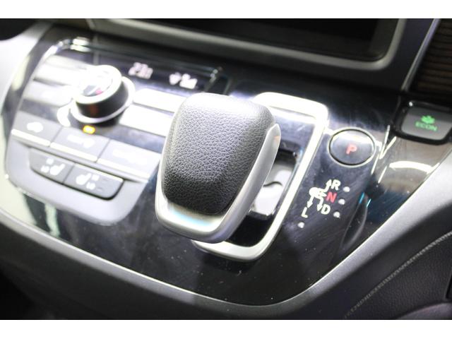 フリード＋ハイブリッド ハイブリッド・クロスターホンダセンシング　禁煙車　ホンダインターナビ　フルセグＴＶ　バックカメラ　シートヒーター　両側パワースライドドア　ＬＥＤヘッドライト　ＬＥＤフォグライト　純正１５インチアルミホイール　ルーフレール　ハーフレザーシート（60枚目）