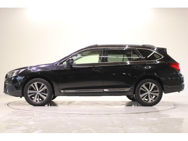 レガシィアウトバック リミテッド　禁煙車　純正８インチナビ　フルセグ　リヤクロストラフィックアラート　ベージュ革パワーシート　シートヒーター　パワーリヤゲート　ＬＥＤヘッドライト　ＬＥＤフォグライト　純正１８ＡＷ　ルーフレール（11枚目）